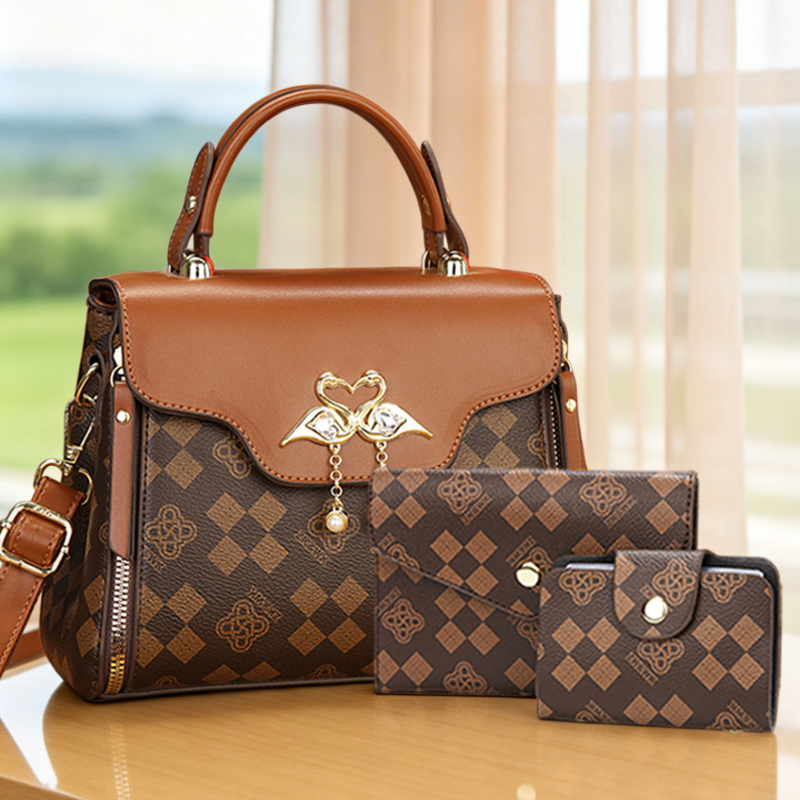 Luxury Bags & Leather Repair Of Atlanta Photos - 3-piece women's bag set, light luxury