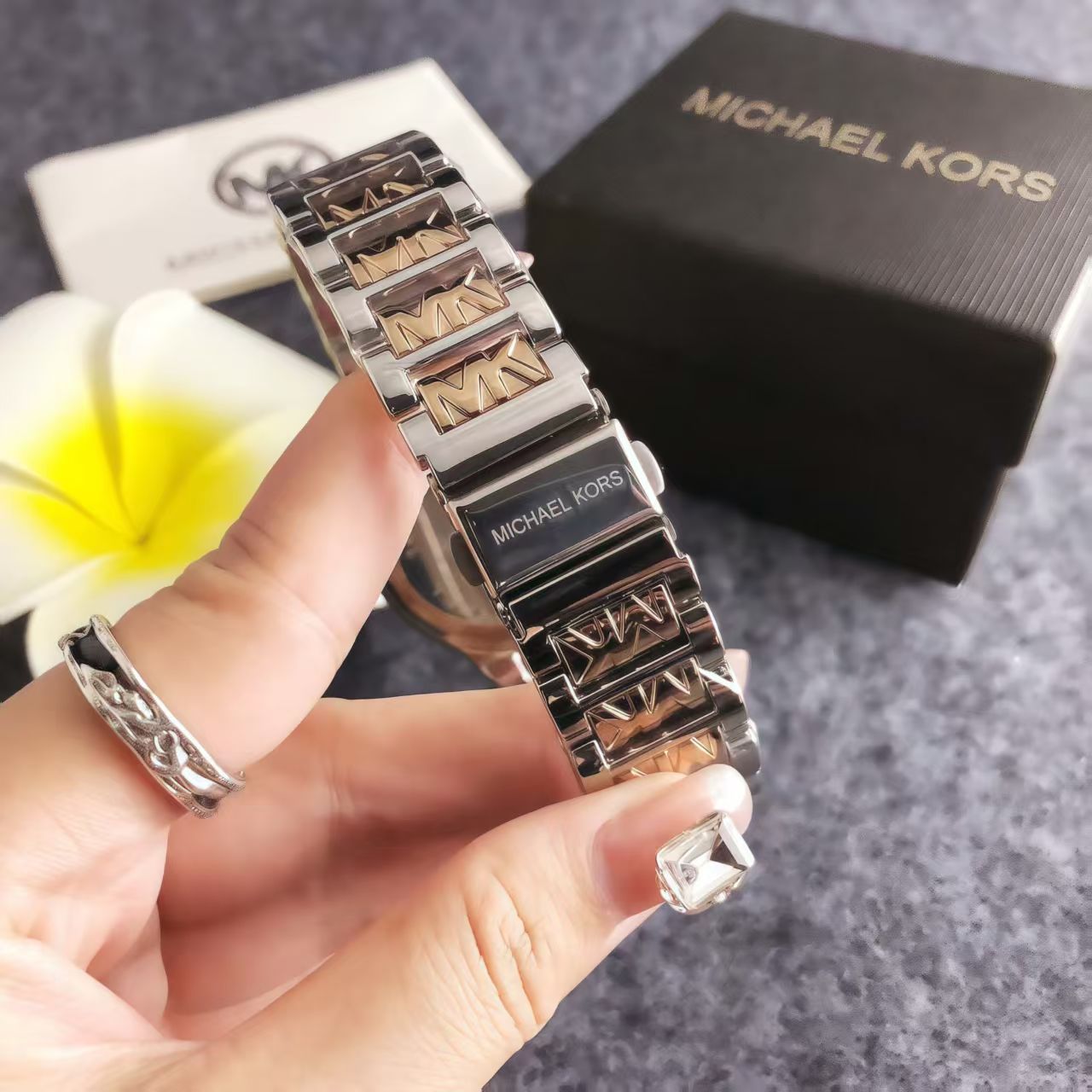 Michael Kors Light Luxury Busi - Luxury Bags Michael Kors review and price