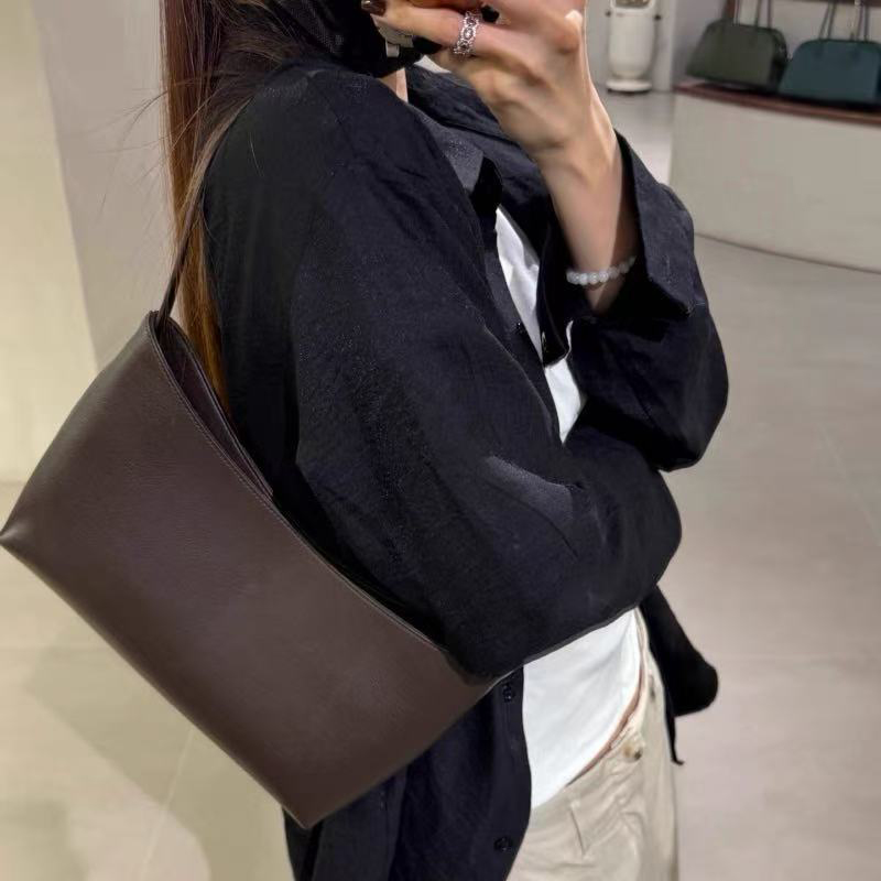 Fashion Smiley-Mouth Shoulder  - Luxury Bags Sales review and price