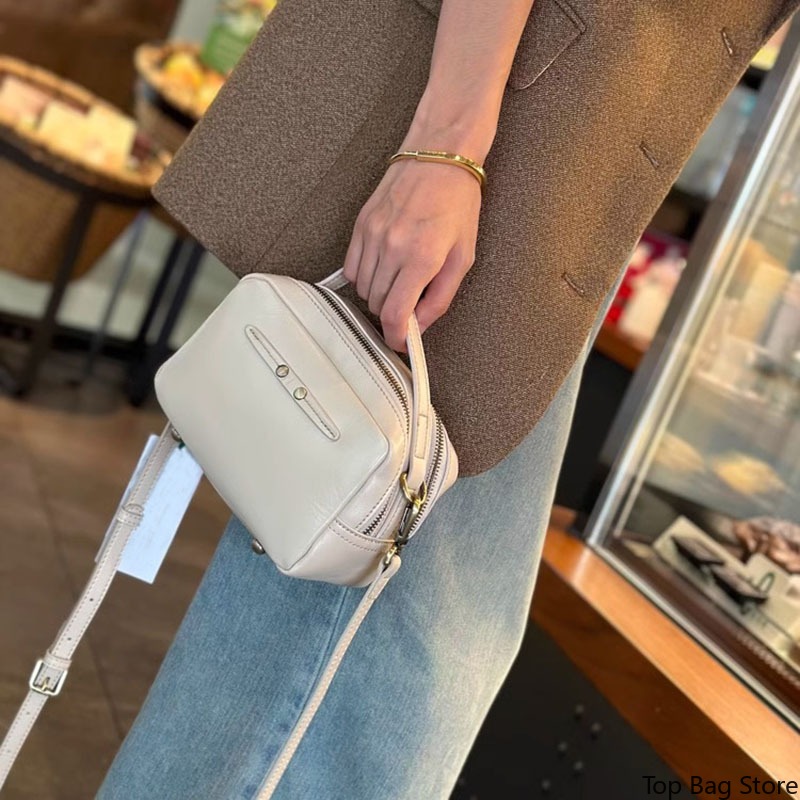 Sophisticated Vintage Everyday - Luxury Bags Everyday review and price