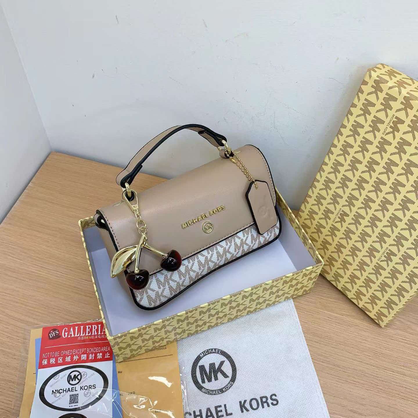 Brand New Michael Kors Women's - Luxury Bags Michael Kors review and price