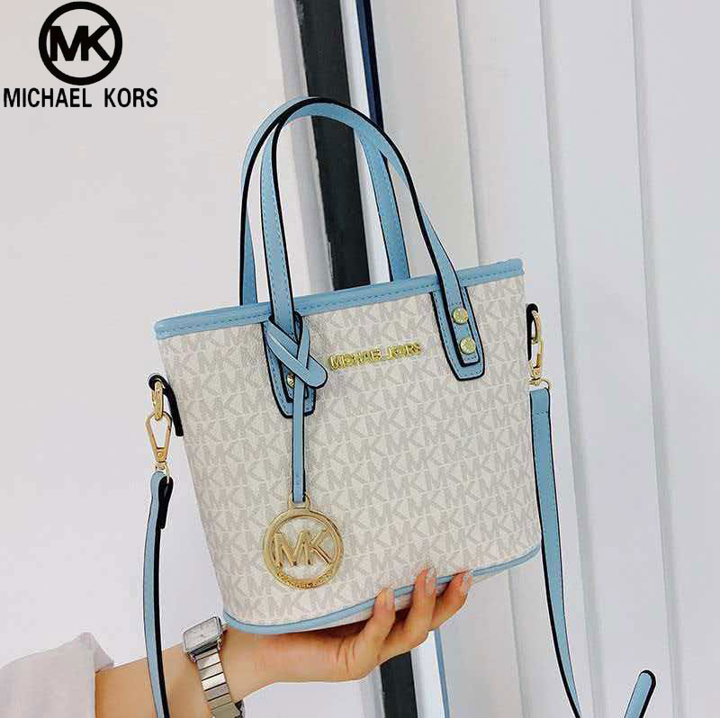 Michael Kors Ole Jet Set 2026  - Luxury Bags Michael Kors review and price